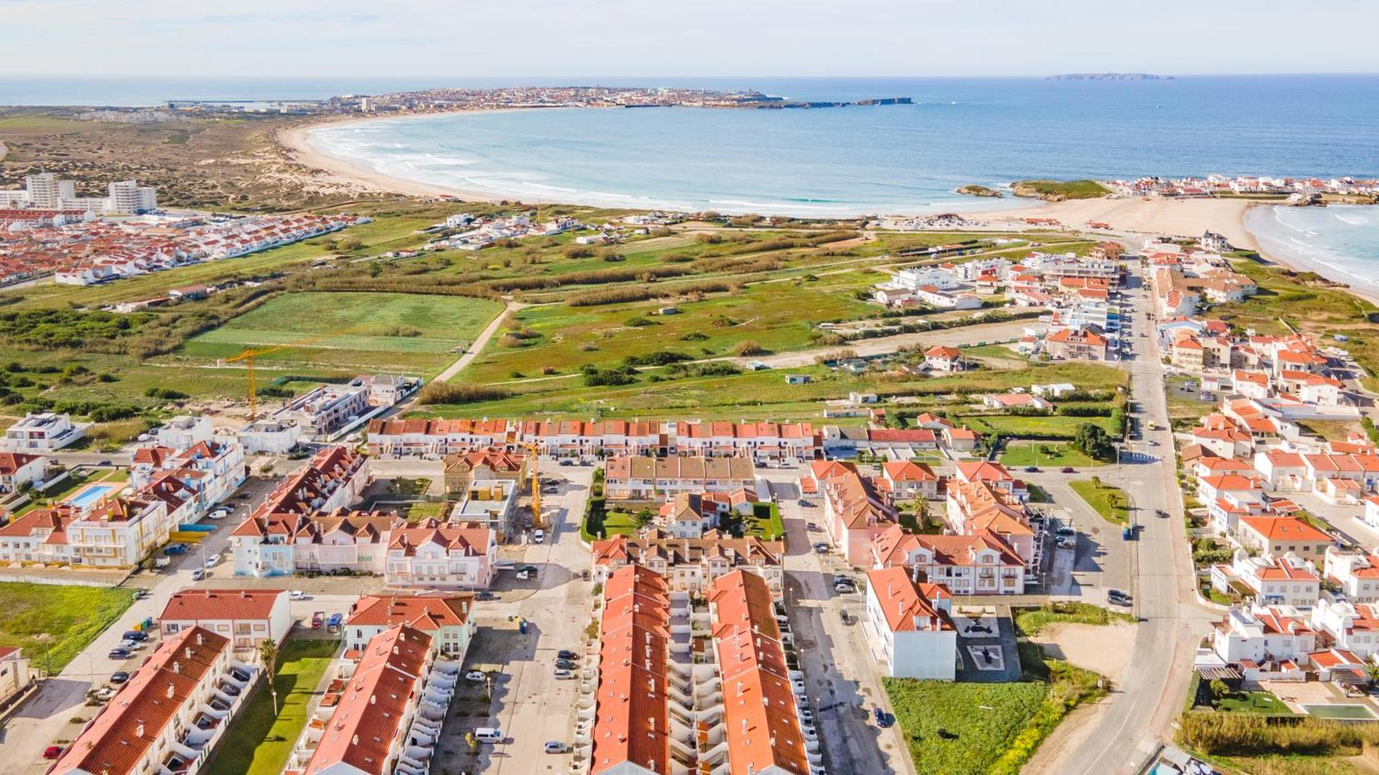 Willa Baleal Happiness Surf House Ferrel  Zewnętrze zdjęcie