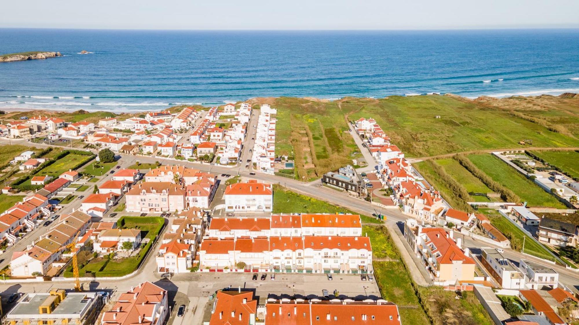 Willa Baleal Happiness Surf House Ferrel  Zewnętrze zdjęcie